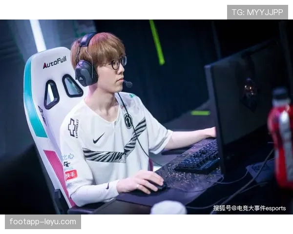 三笘薰J1联赛近况:状态回暖表现稳健 三笘薰J1联赛近况:状态回暖表现稳健