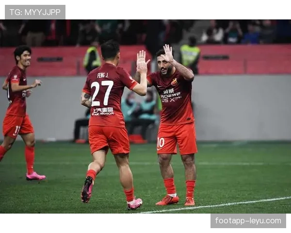 贝尼特斯战术调整显成效,球队近期表现稳健