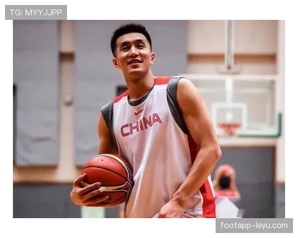 郭艾伦训练完顺手买了辆超跑，说是为了省打车钱